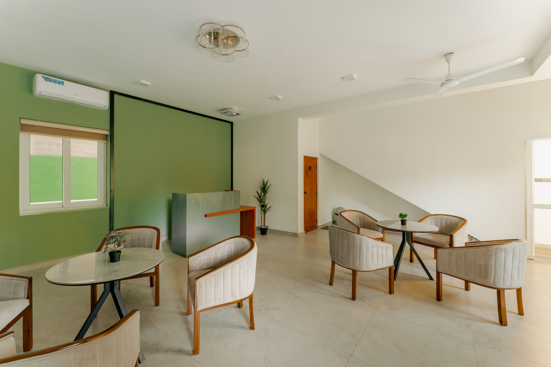 Mulberry Living common area and pool in Negombo